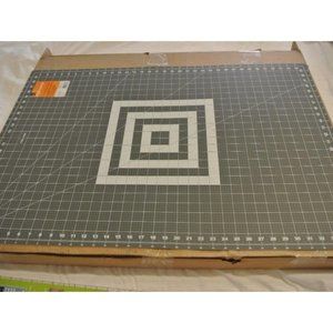 Fiskars Self Healing Cutting Mat with Grid for Sewing, Quilting,, 24" x 36” Grid